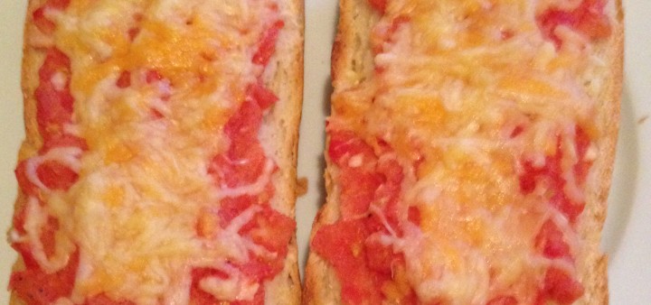 Tostado con Tomate y Queso