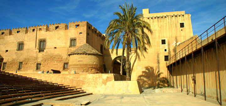 Cuevas del Almanzora, Castillo