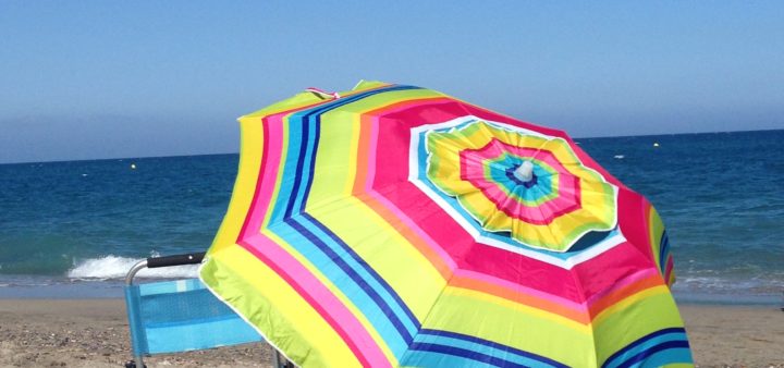 Sonnenschirm am Strand